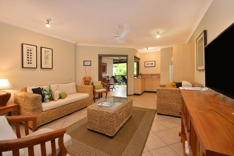 Escape@Hibiscus - Tourism Brisbane 0