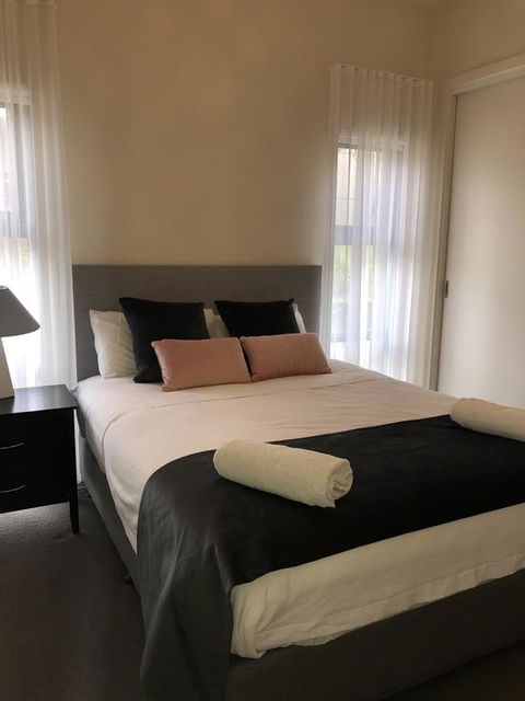 Exclusive Anglesea River Beach Apartment - Tourism Brisbane 2