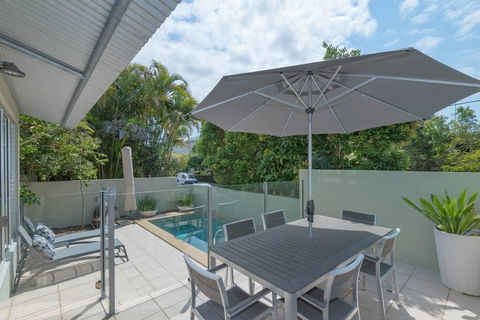 Fabulous 3 Bedroom Noosa Townhouse - Brisbane 4u 2
