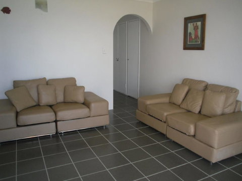 Fabulous Location - Ground Floor Waterfront Unit! Clearview Apartments - Brisbane Tourism 0