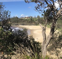 Fi's Beach House - Brisbane Tourism
