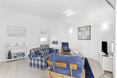 Fiddlers Green 7 62 Magnus Street - Tourism Brisbane 1