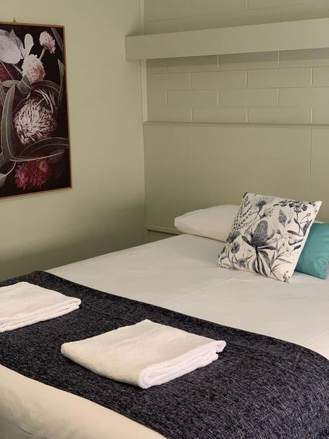 Finley Country Club Hotel Motel - Tourism Brisbane 2