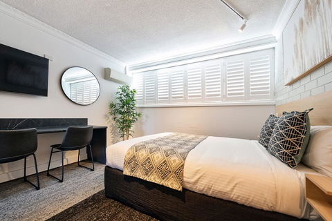 Fitzroy Motor Inn - Tourism Brisbane 2