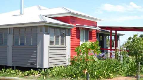 Flame Hill Vineyard - Brisbane Tourism 1