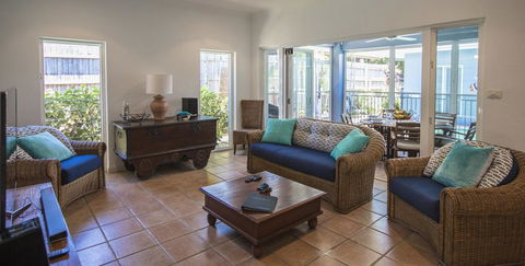 Four Mile Tropical Retreat - Port Douglas - Tourism Brisbane 2
