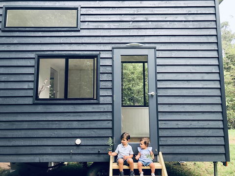 Francisco D'Anconia Tiny House - Brisbane Tourism 0