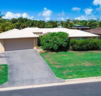 Frangipani Hideaway - Brisbane Tourism