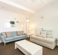 Funky 1 Bedroom Beach Pad by the Beach - Tourism Brisbane