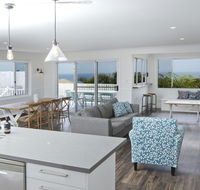 FYNE SHORES - Brisbane Tourism