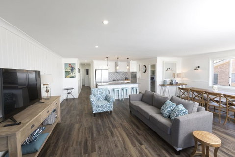 FYNE SHORES - Brisbane Tourism 2