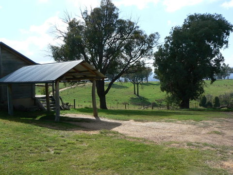 Gaddleen Grove Cottages - Brisbane Tourism 1