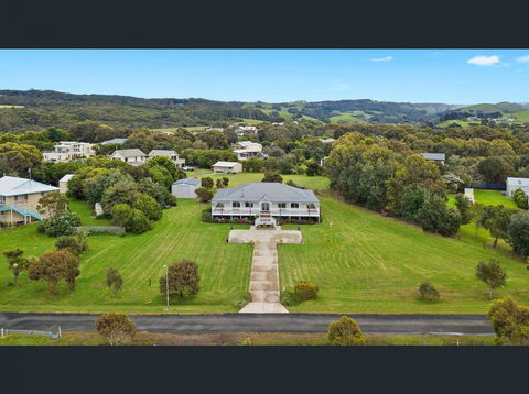 GALBRAITH BEACH STUDIO 1 - Brisbane 4u 1