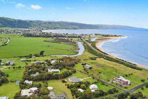 GALBRAITH BEACH STUDIO 3 - Brisbane 4u 2