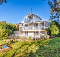 Gather at 65 Main in Hepburn Springs - Brisbane Tourism