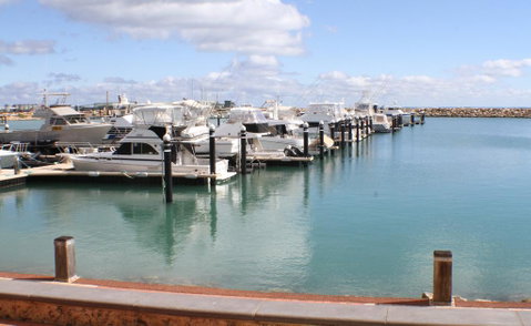 Geraldton Holiday Unit - Brisbane Tourism 0
