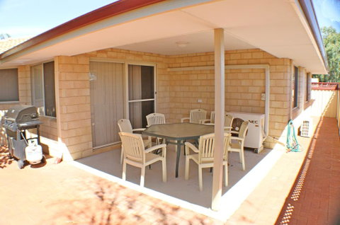 Geraldton Luxury Vacation Home - Brisbane Tourism 1