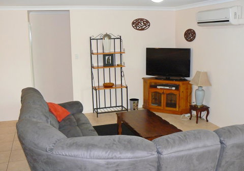 Geraldton Luxury Vacation Home - Brisbane Tourism 2
