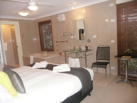 Getaway Inn Boutique Guest House - Brisbane Tourism 2