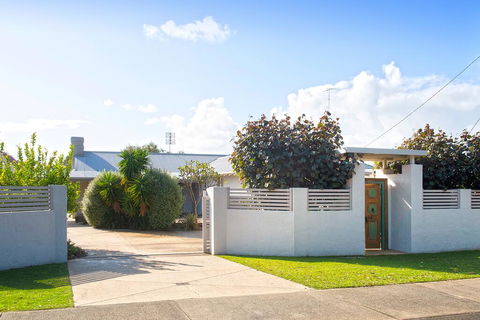 GIFFORD HOUSE - Brisbane 4u 1
