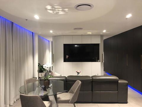 Glasshouse Apartment - At Parramatta - Tourism Brisbane 1