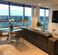 Glasshouse Apartment - at Parramatta - Brisbane Tourism