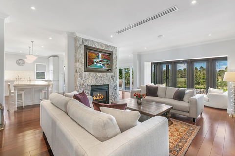 Glendower - Tourism Brisbane 0