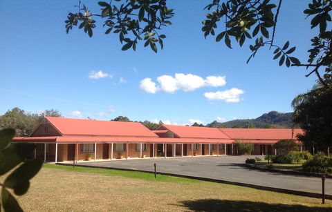 Country Lodge Motel - Tourism Brisbane 1