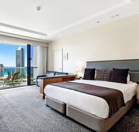 Gold Tower in the Oaks Hotel Surfers Paradise - 1019 - Tourism Brisbane