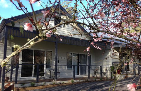 Goldberryaccommodation - Tourism Brisbane 1