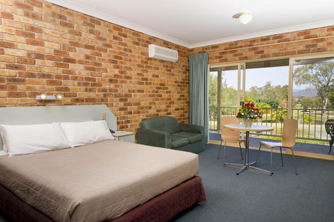 Golf Club Motor Inn Wingham - Tourism Brisbane 2