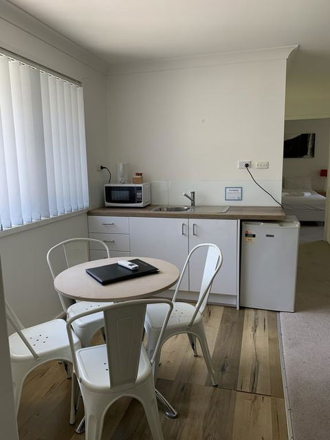 Golf View Motel - Tourism Brisbane 3