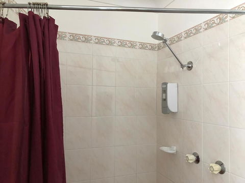 Goulburn Motor Inn - Tourism Brisbane 3