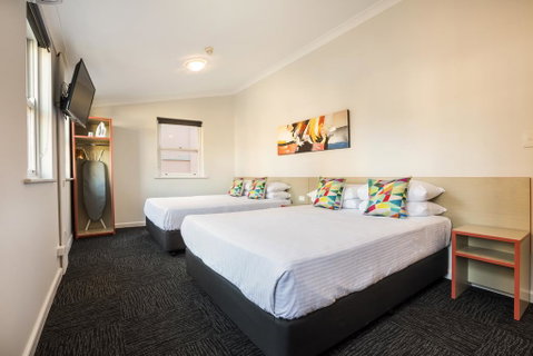 Granville Hotel - Brisbane Tourism 1