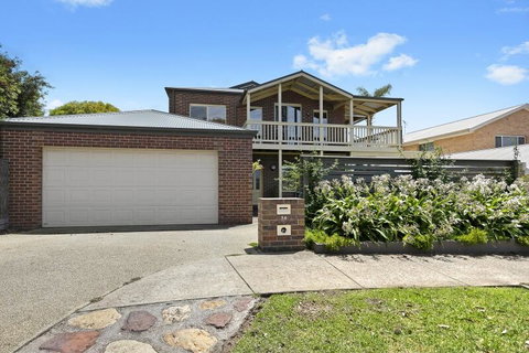 Great Ocean Retreat 36 - Tourism Brisbane 0