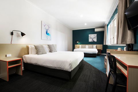 Greenacre Hotel - Tourism Brisbane 0