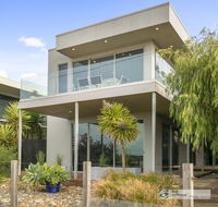 Grossard Point The Lighthouse Ventnor - Tourism Brisbane