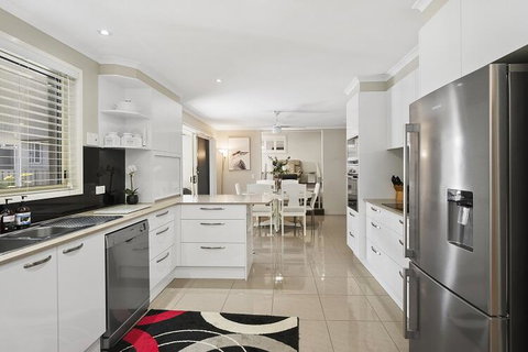 Guest House On Guy - Brisbane Tourism 2