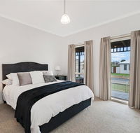 GUILDFORD COTTAGE - Tourism Brisbane
