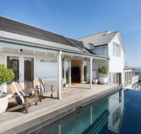 Hampton's Retreat Family friendly water views close to beach with heated pool - Tourism Brisbane