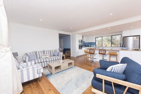 HAMPTONS - Brisbane 4u 3