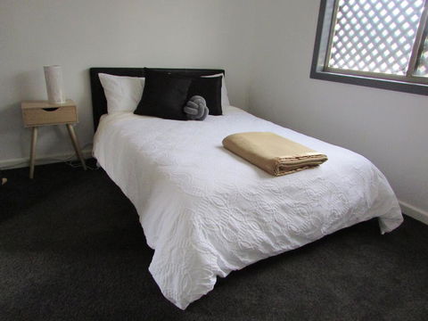 HEATHCOTE SHIRAZ COUNTRY STAYS - Tourism Brisbane 3