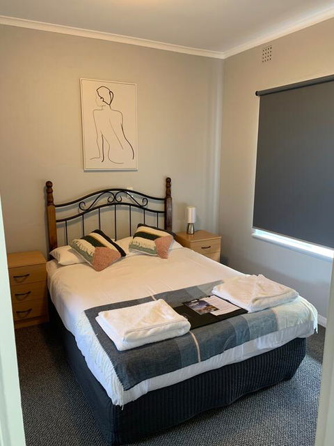 Hello Adelaide Motel And Apartments - Tourism Brisbane 1