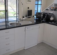 Hidden Grove Retreat - Tourism Brisbane