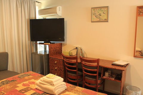 High Country Motel - Tourism Brisbane 2