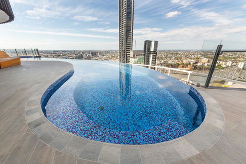 High Life Central With Pool And Car Park - Tourism Brisbane 2