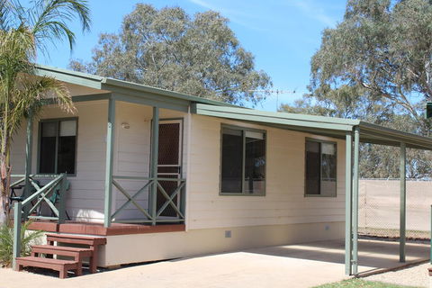 Highway 1 Caravan And Tourist Park - Tourism Brisbane 1
