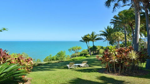 Hill #8 Penthouse - Port Douglas - Tourism Brisbane 0