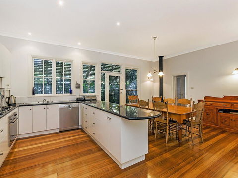 Hillingden - Tourism Brisbane 0