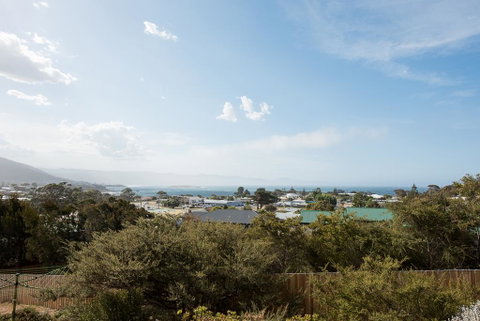 Hilltop Haven - Brisbane Tourism 2